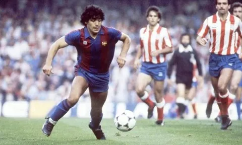 Những khoảnh khắc ấn tượng nhất của Maradona tại Barcelona