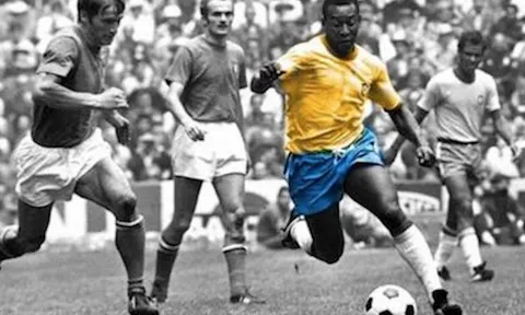 Những khoảnh khắc ấn tượng nhất của Pele tại World Cup