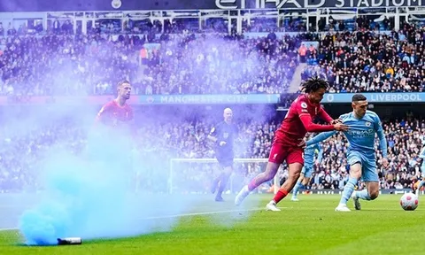 Những khoảnh khắc đáng nhớ trong trận Man City - Liverpool: Pep - Klopp đầy cảm xúc