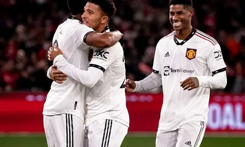 Những mối lo nơi hàng công Man Utd