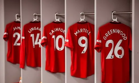 Những số áo Haidara, Kamara có thể mang nếu đến Man Utd