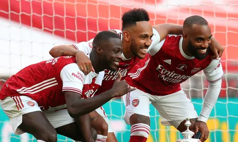 Sau Aubameyang, Barca sẵn sàng thâu tóm một ngôi sao Arsenal khác