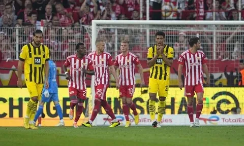 Niklas Sule chỉ trích đồng đội