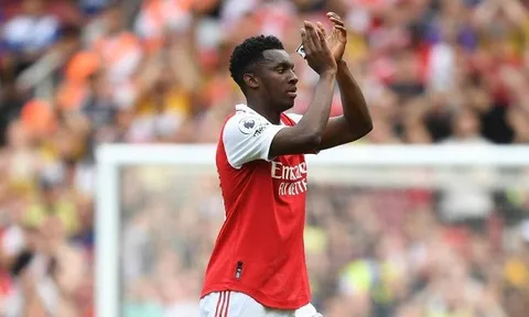CHÍNH THỨC: Arsenal chốt tương lai Nketiah