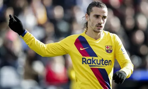 NÓNG: Hành động bí ẩn của Griezmann trong lần đầu tiên trở về Madrid