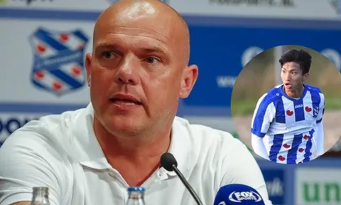 Quá rõ! HLV Heerenveen xác nhận, chốt cơ hội ra sân của Văn Hậu