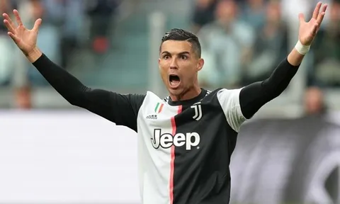 NÓNG: “Sếp lớn” Juventus đã lên tiếng về tương lai của Ronaldo