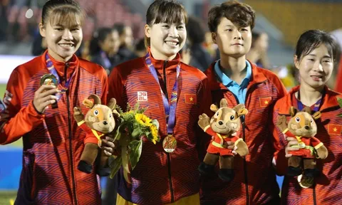 Tuyển nữ Việt Nam "rộng cửa" vào bán kết AFF Cup 2022