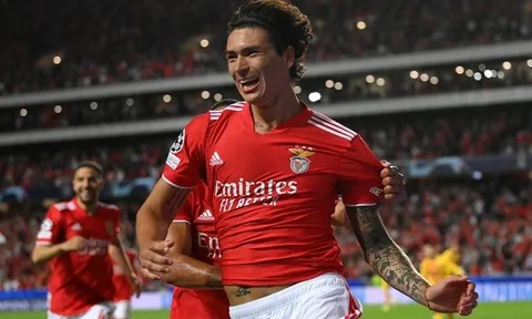 Chi 50,6 triệu bảng, Man Utd sắp có sát thủ ghi 34 bàn/41 trận