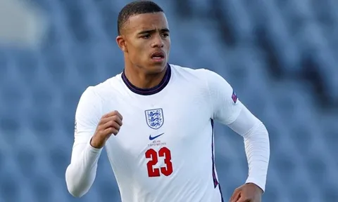 XONG! Man Utd hứng chịu cú sốc từ Mason Greenwood