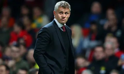 XONG! Solskjaer xác nhận, bộ 3 trụ cột chắc chắn vắng mặt trận Liverpool
