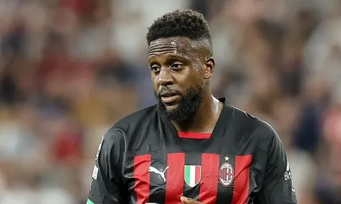 Milan tìm người thay "huyền thoại" Liverpool