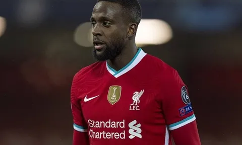 Paul Stewart khuyên siêu dự bị lập tức rời Liverpool