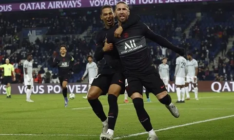 Ramos ghi bàn đầu tiên cho PSG