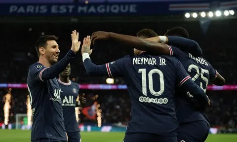 Messi chạm một tay vào chức vô địch Ligue 1