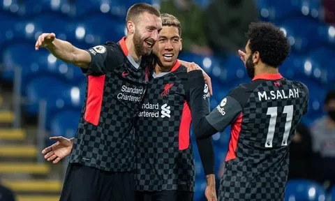 4 CLB Premier League theo đuổi, Liverpool ra giá bán cầu thủ