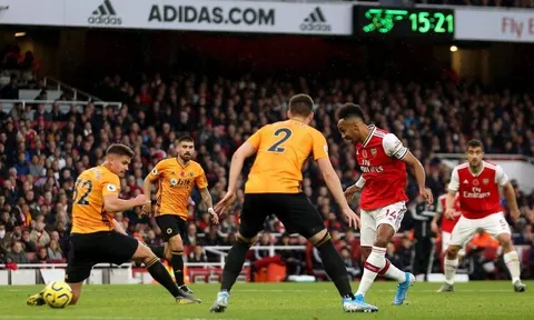 NÓNG! Lộ diện người thay thế Xhaka làm đội trưởng Arsenal