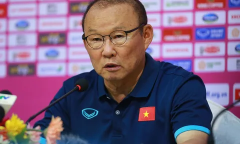 HLV Park: 'Tôi hỏi ý Quang Hải trước khi cho cậu ấy đá 90 phút'