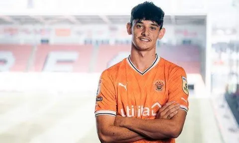 Rio Ferdinand chỉ ra người sẽ sớm nối bước Saka và Smith Rowe