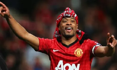 Patrice Evra cười cợt Man City về thành tích ở C1
