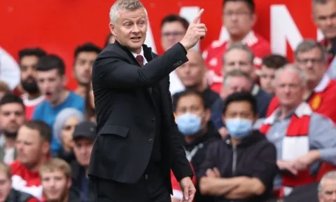 Paul Merson chỉ ra bản hợp đồng có thể giúp Man Utd vô địch
