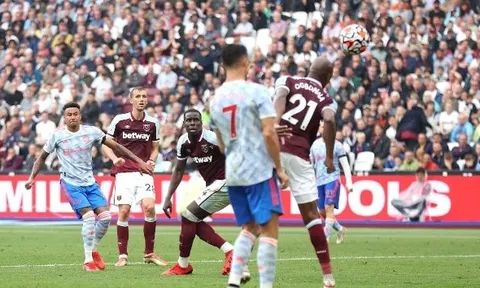 Paul Merson dự đoán tỷ số trận Man Utd - West Ham