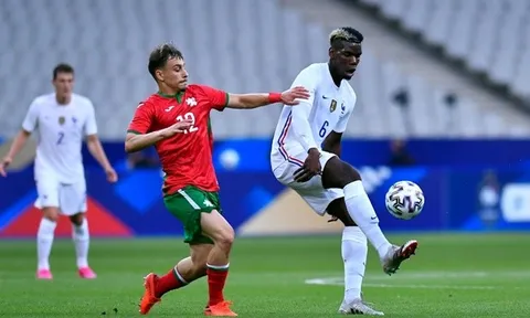 Pogba tiết lộ sự khác biệt về cách chơi tại Man Utd và ĐT Pháp
