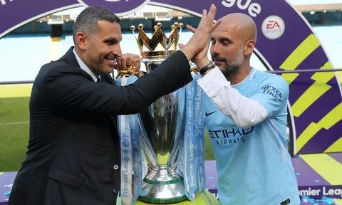 Pep Guardiola loại Tottenham khỏi cuộc đua vô địch mùa tới