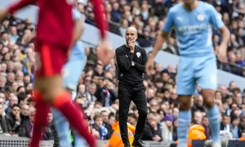 Pep nhắc nhở học trò trước đại chiến Liverpool