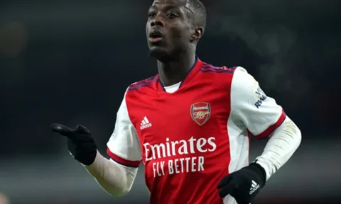 Sevilla nhắm bom xịt Arsenal