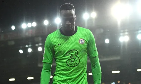 Petr Cech nói 1 câu về tương lai của Edouard Mendy tại Chelsea