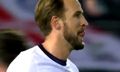 Phá Harry Kane phải lè lưỡi, Lukaku gầm thét