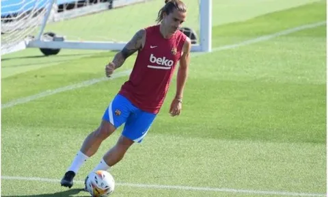 Phản ứng của Griezmann trước tin đồn bị thanh trừng