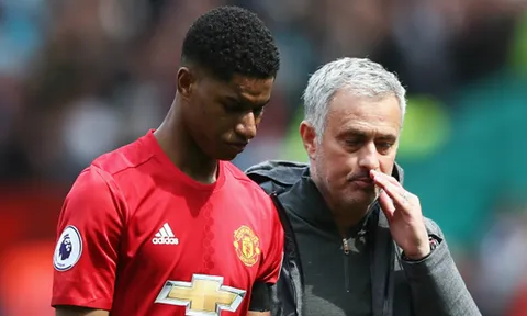 Phản ứng hoàn hảo của Rashford với Mourinho