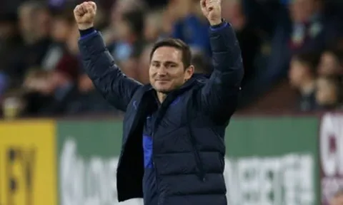 Phản ứng 'không thể chê vào đâu được' của Lampard
