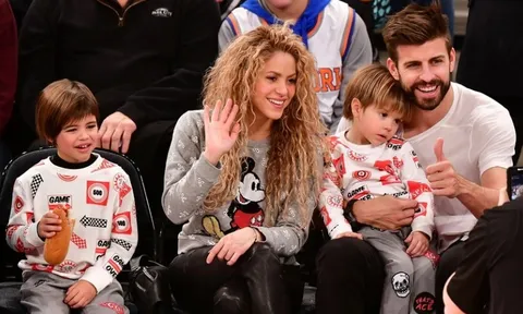 Pique từ chối đề nghị hàng triệu USD của Shakira