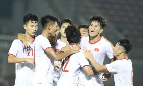 Hạ đẹp Guam, U19 Việt Nam duy trì ngôi nhì, chờ đại chiến với Nhật Bản
