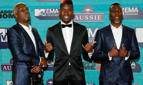 Pogba bị anh trai tống tiền: Chuyện phía sau một gia đình bóng đá