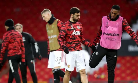 Premier League trở lại, Man Utd nguy to với 5 cú sốc