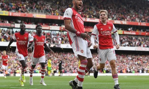 Arsenal khởi đầu tệ, Wenger nói lời thật lòng