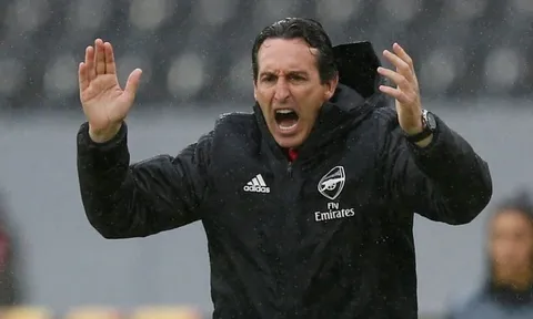 XONG! 2 sếp lớn Arsenal đồng loạt lên tiếng, định đoạt tương lai Emery