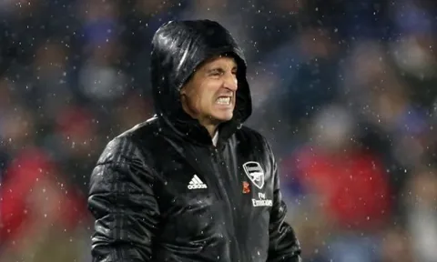 Đánh bại Arsenal, Rodgers dùng 2 từ mô tả Emery