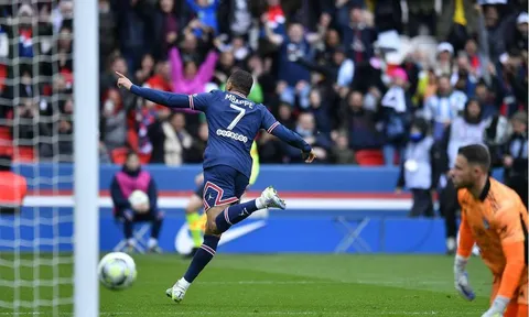 Mbappe và Neymar thi nhau lập công, PSG tìm lại nụ cười