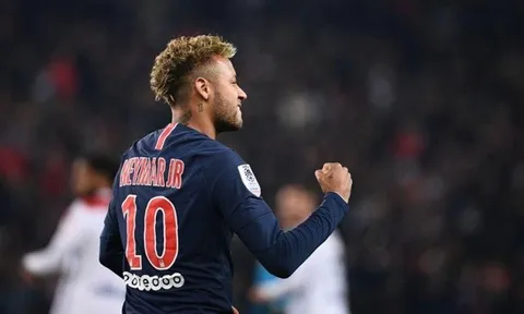 PSG làm điều không tưởng, như muốn hiến dâng "thiên tài nổi loạn" cho Barcelona