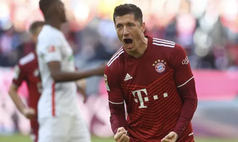 PSG muốn tìm đối tác mới cho Messi và Mbappe