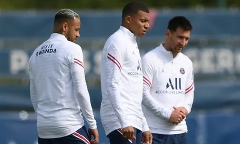 PSG vỡ mộng vì siêu đội hình Playstation