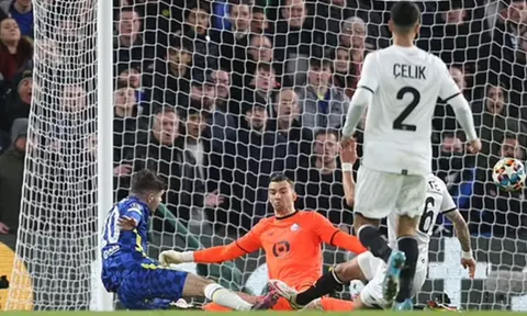Jamie Carragher: "Cậu ấy là cầu thủ chất lượng nhất tôi từng thấy"