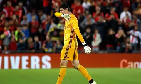 Quá nản Courtois, Real chi 50 triệu, mời "nhà vô địch U21 Châu Âu" về Madrid
