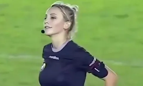 Quá xinh đẹp, nữ trọng tài FIFA bị rủ đi 'tiếp khách'
