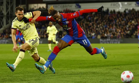 Quá mạnh mẽ, hàng thải M.U xuất sắc khiến Arsenal nuối tiếc